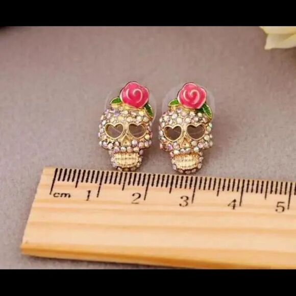 Vintage Rhinestone Crystal Skeleton Skull Earrings Fashion Punk Ear Jewelry - Picture 3 of 5